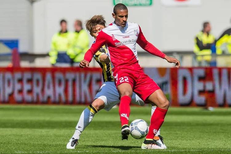 都显示了中 都显示了中