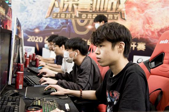 冠绝不仅仅 冠绝不仅仅